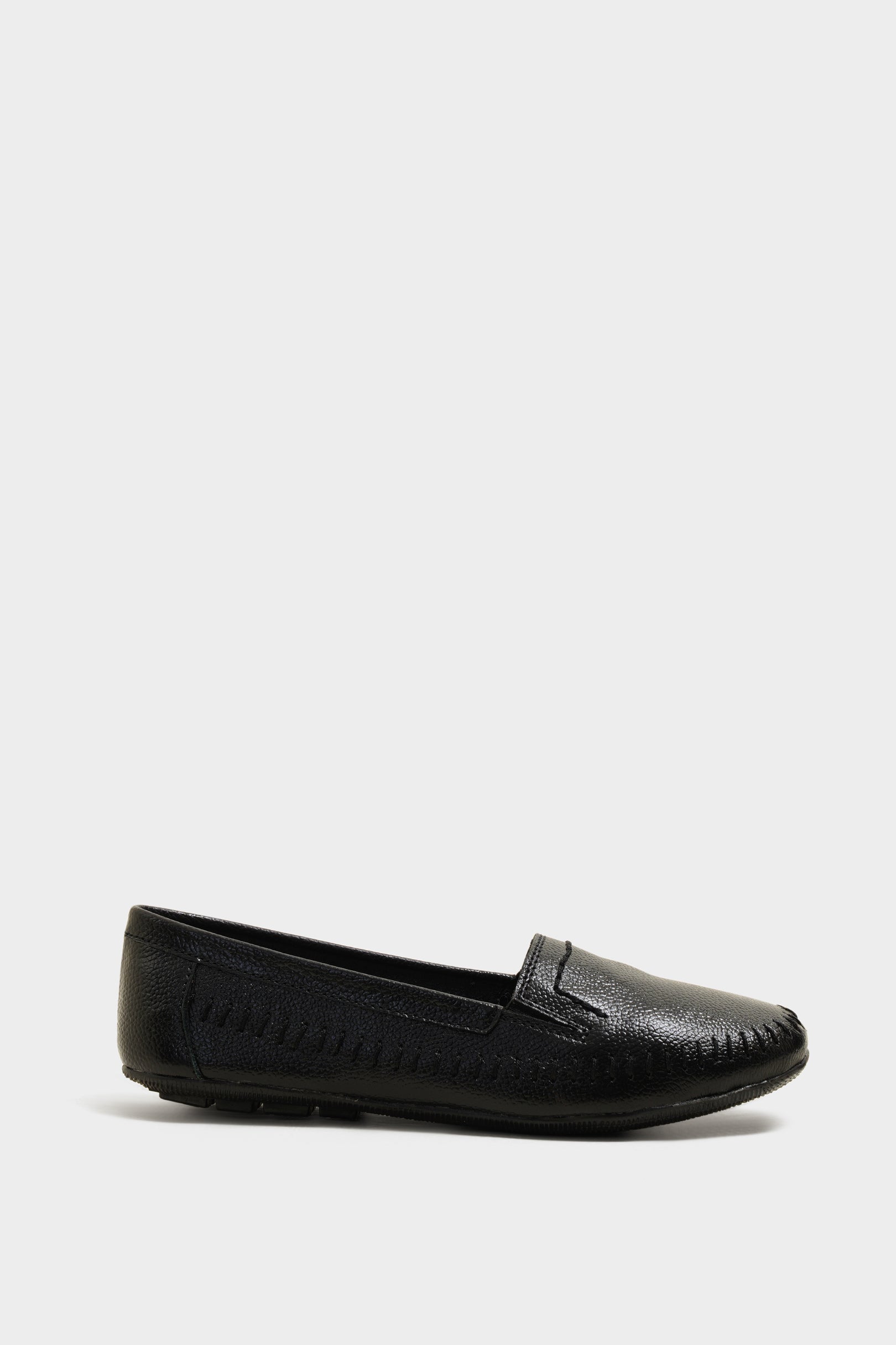 Noah black loafers - The Heels India