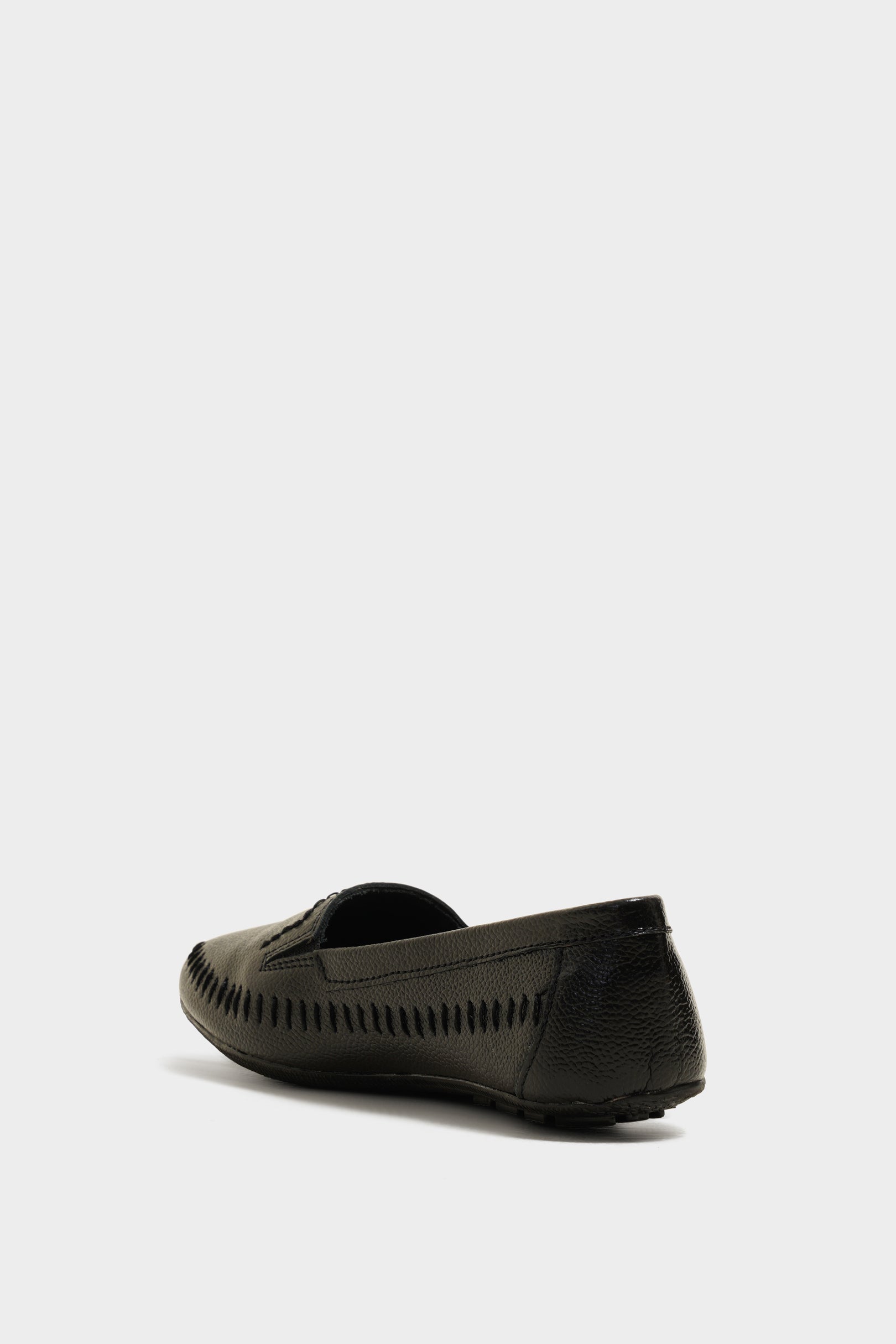 Noah black loafers - The Heels India