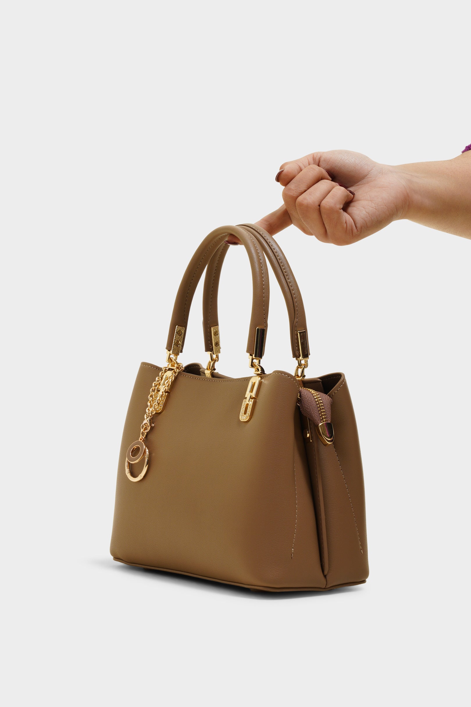 Kennedy brown purse - The Heels India