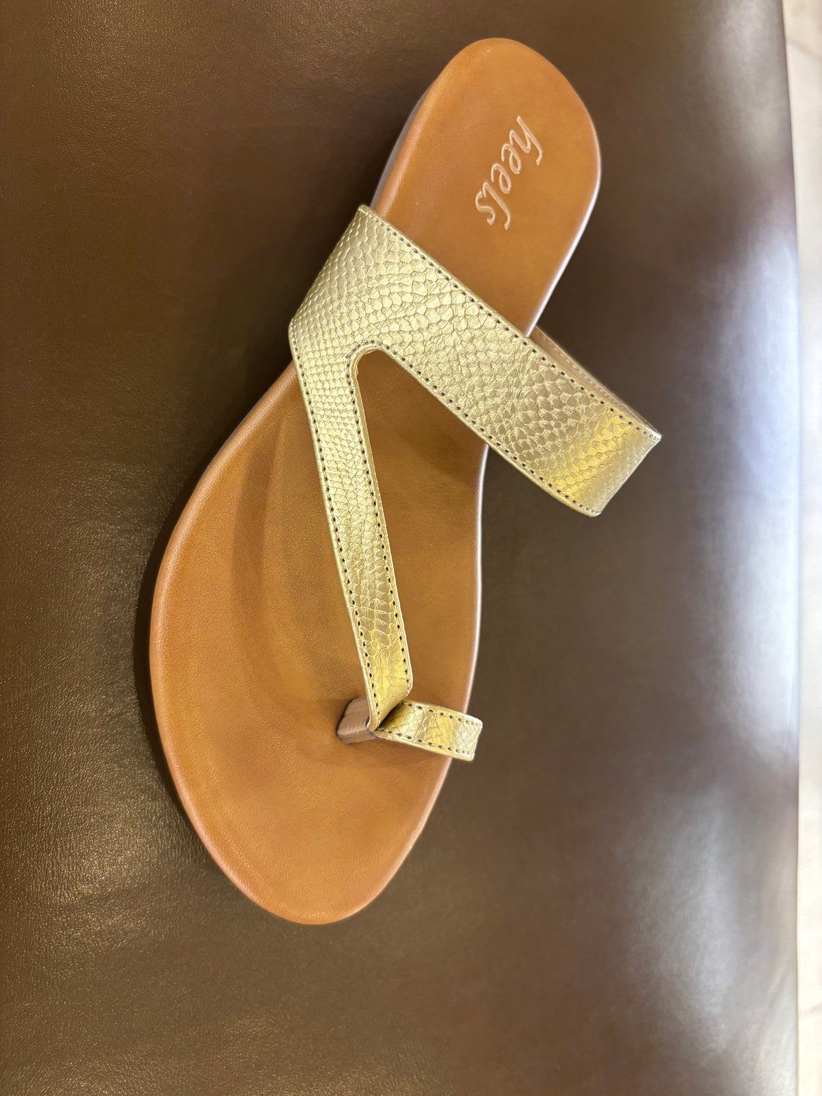 Bonita 3.0 Cushioned Comfort Thumb Slippers in Gold - The Heels India