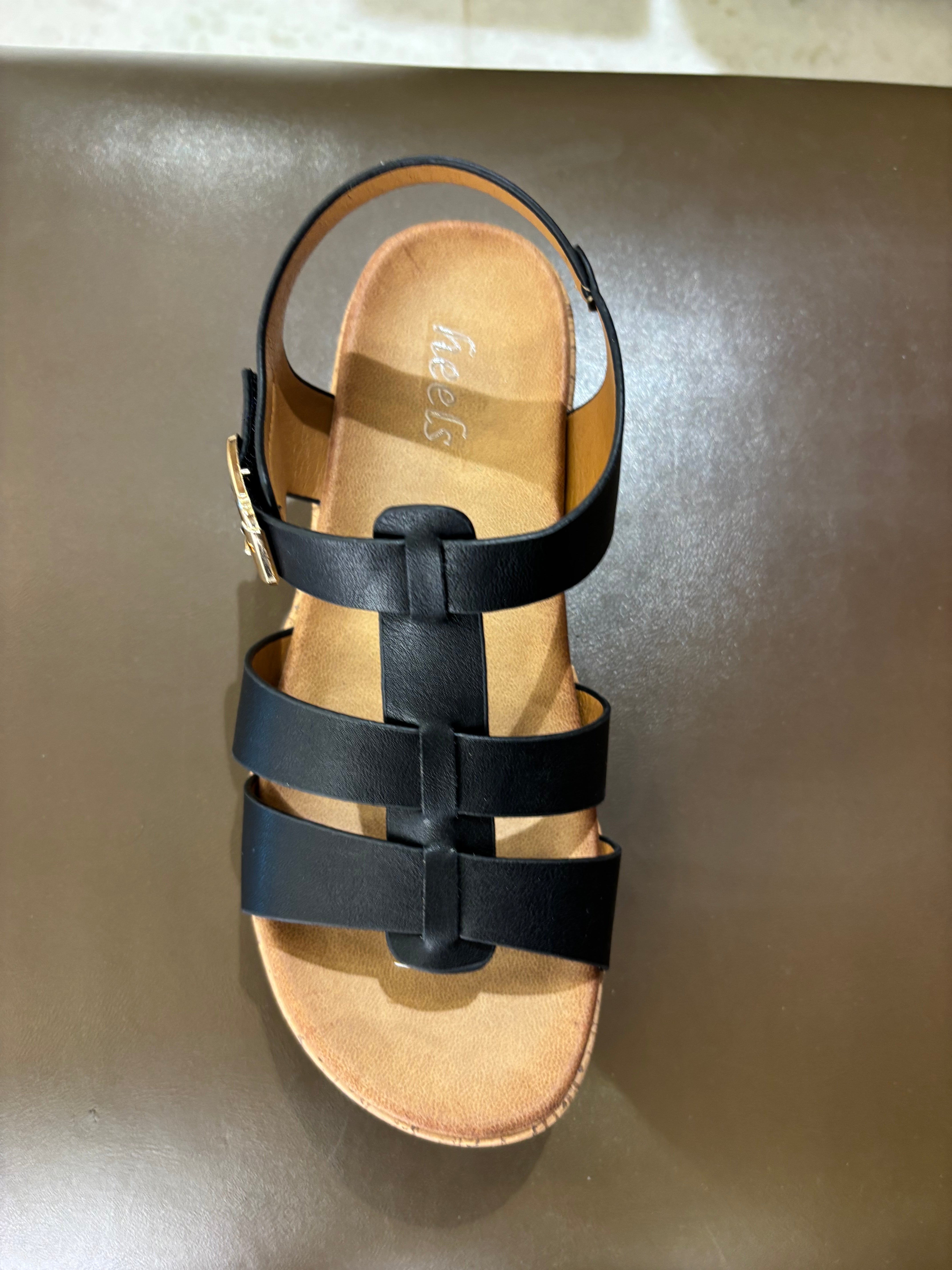Velora Comfort Sandals – Cushioned T-Strap Daily Wear