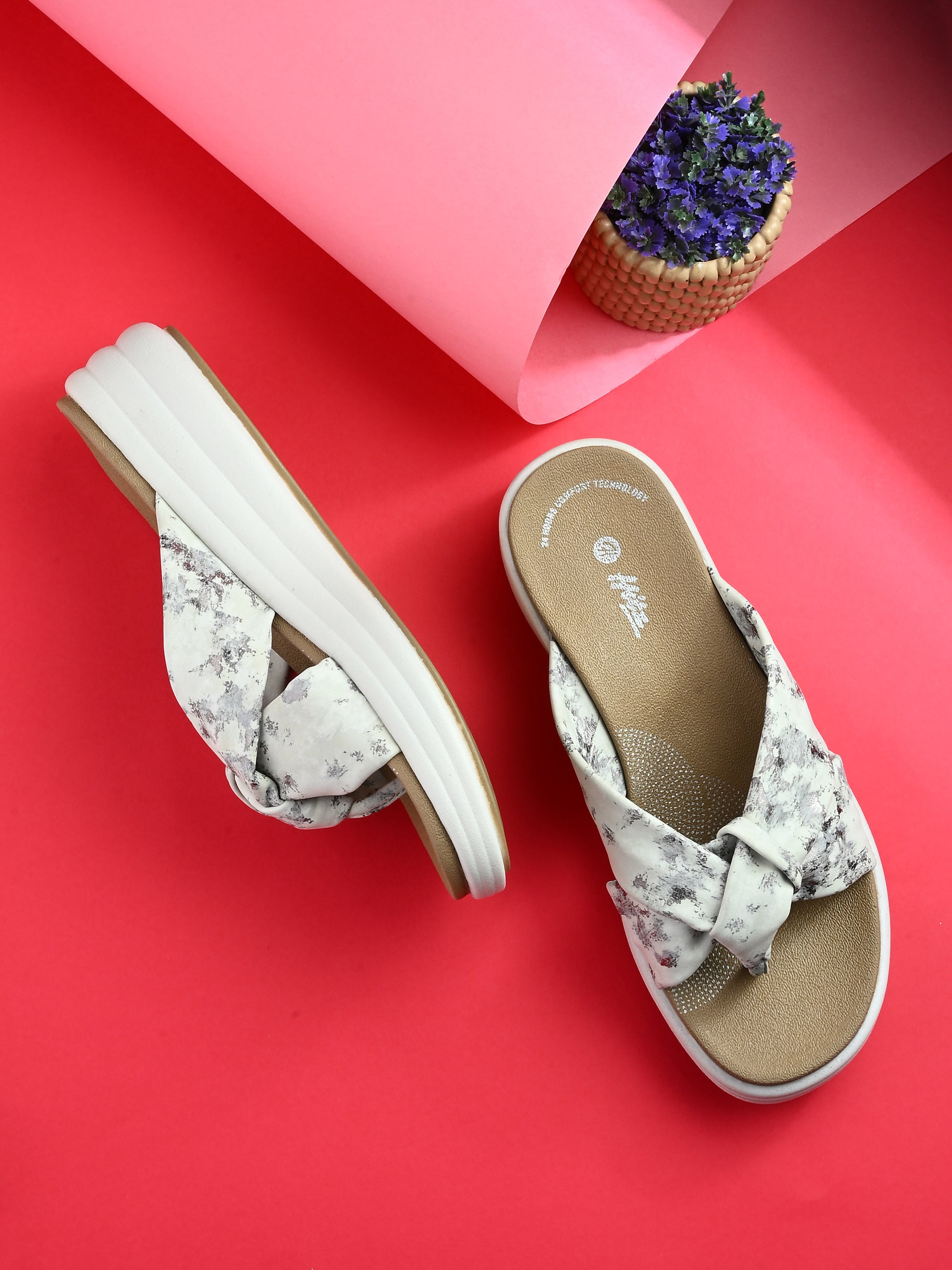 Saphira Knot Slippers