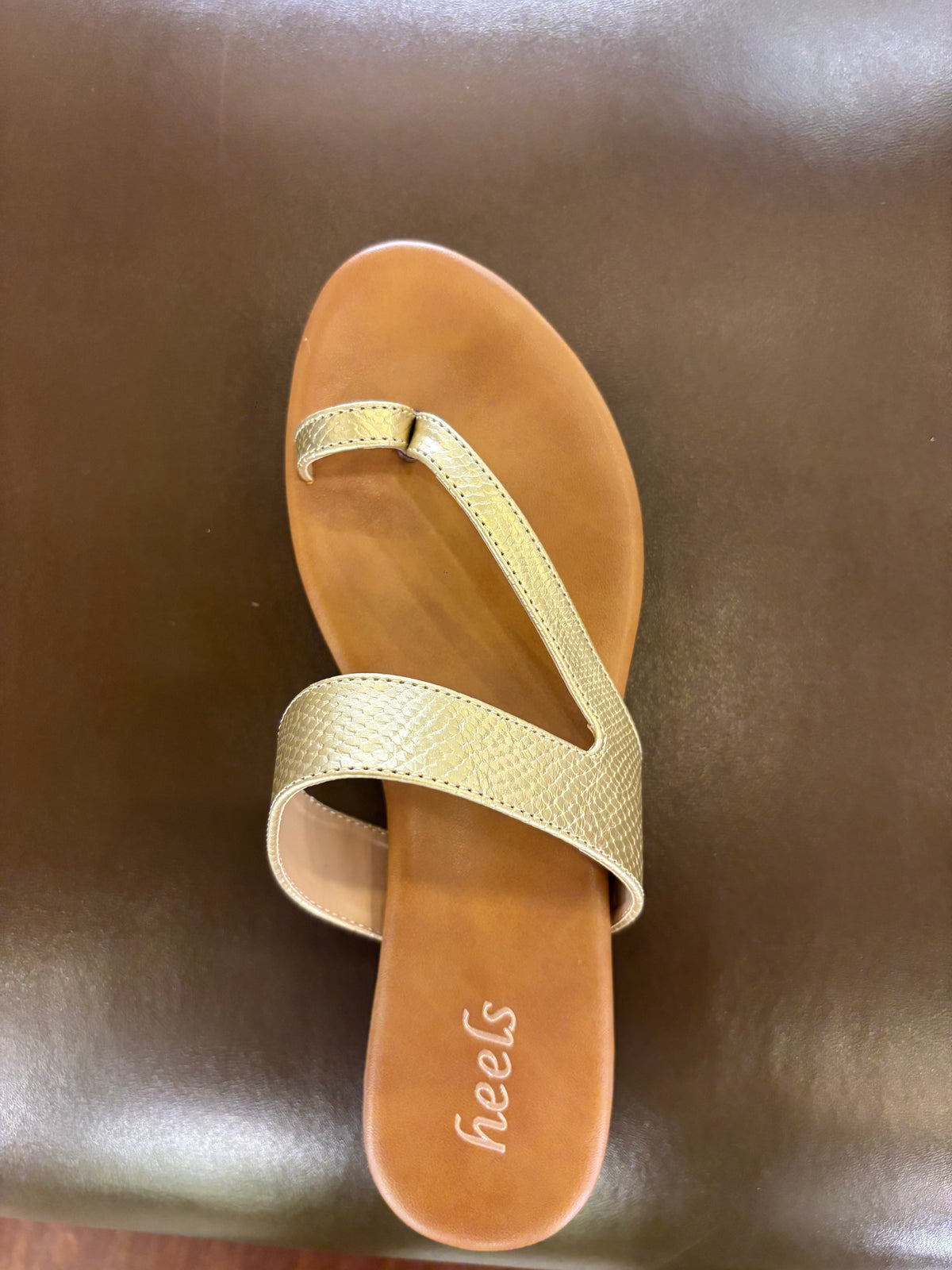 Bonita 3.0 Cushioned Comfort Thumb Slippers in Gold - The Heels India