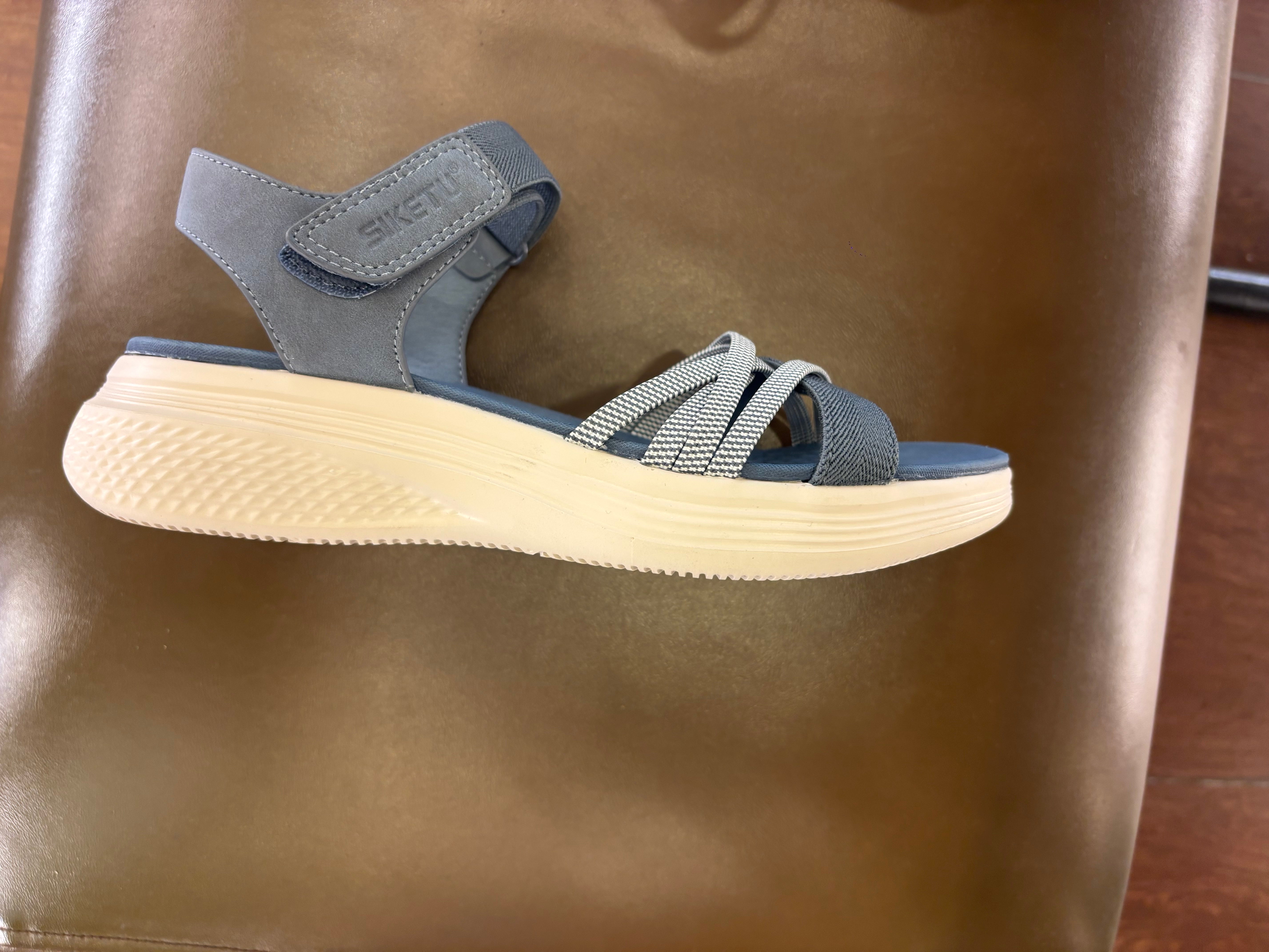 Yueli Velcro Comfort Summer Sandals