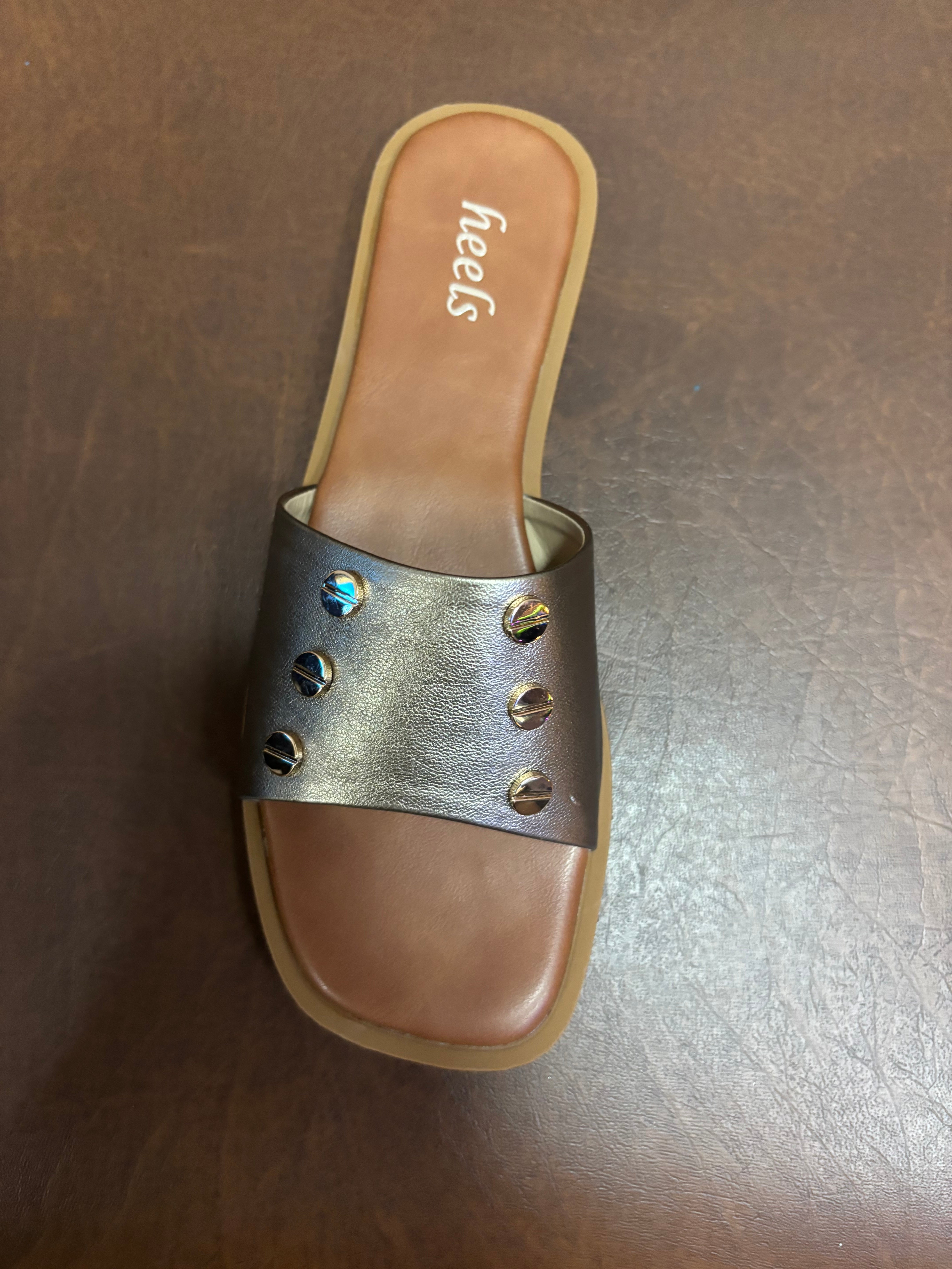 Miley 2.0 Buckle Strap Cushioned Sliders