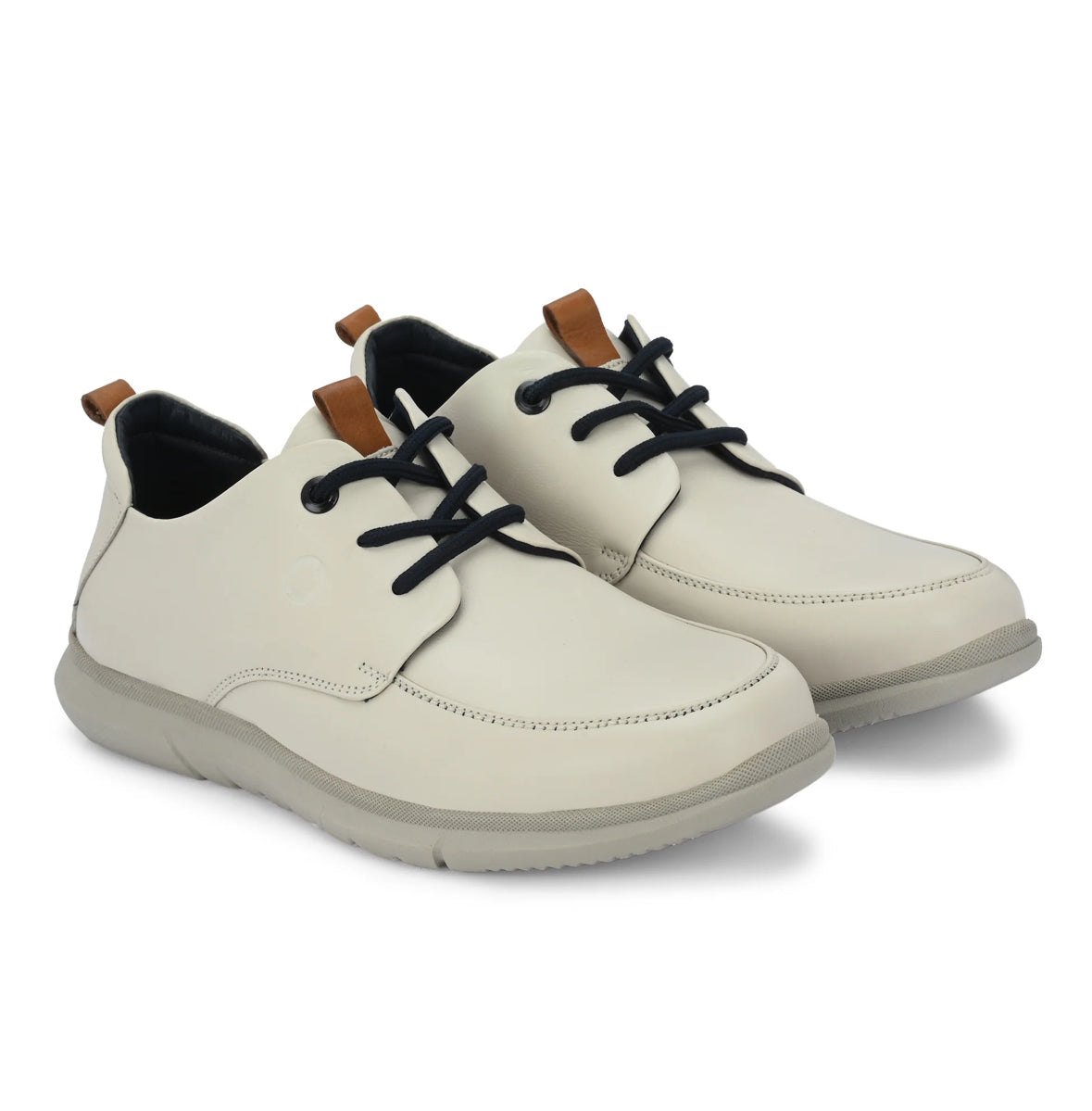 Zero Gravity Noah Leather Lace-up Sneakers - The Heels India