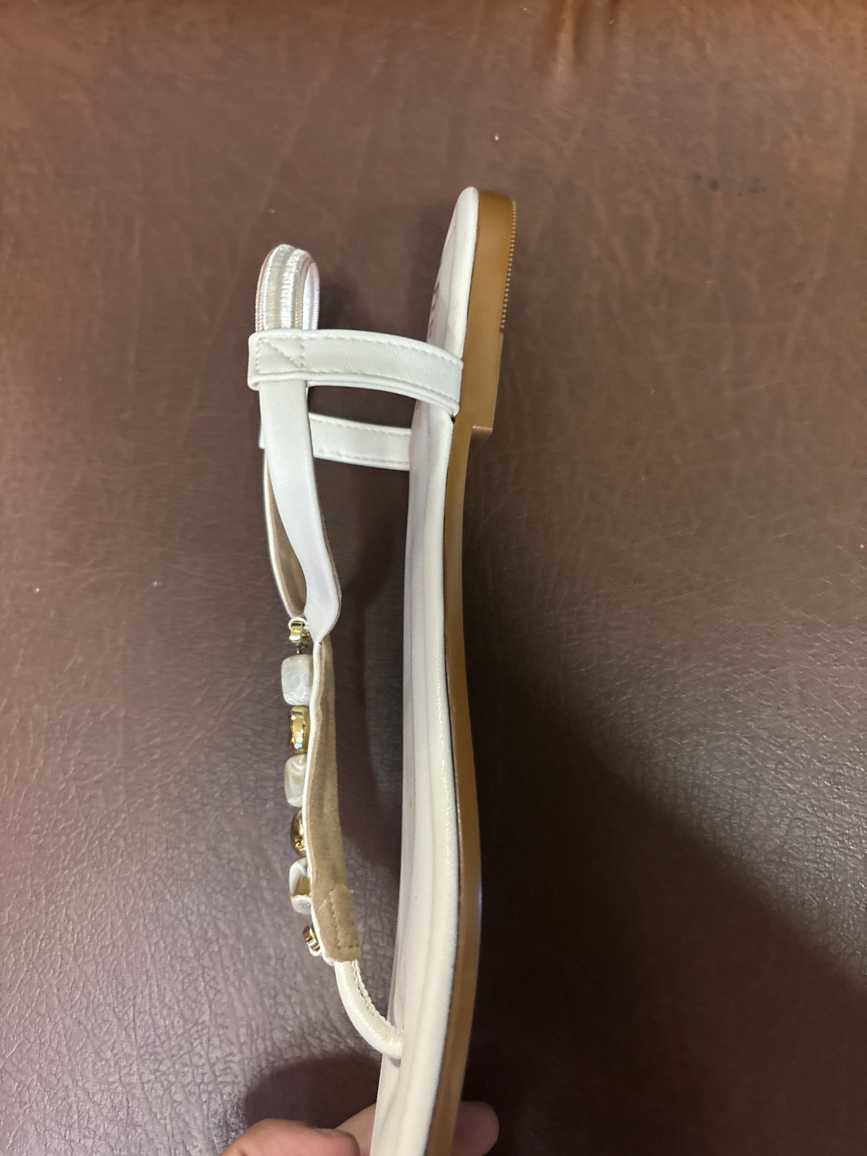 Kia Cushioned Back Elastic Embellished Sandals