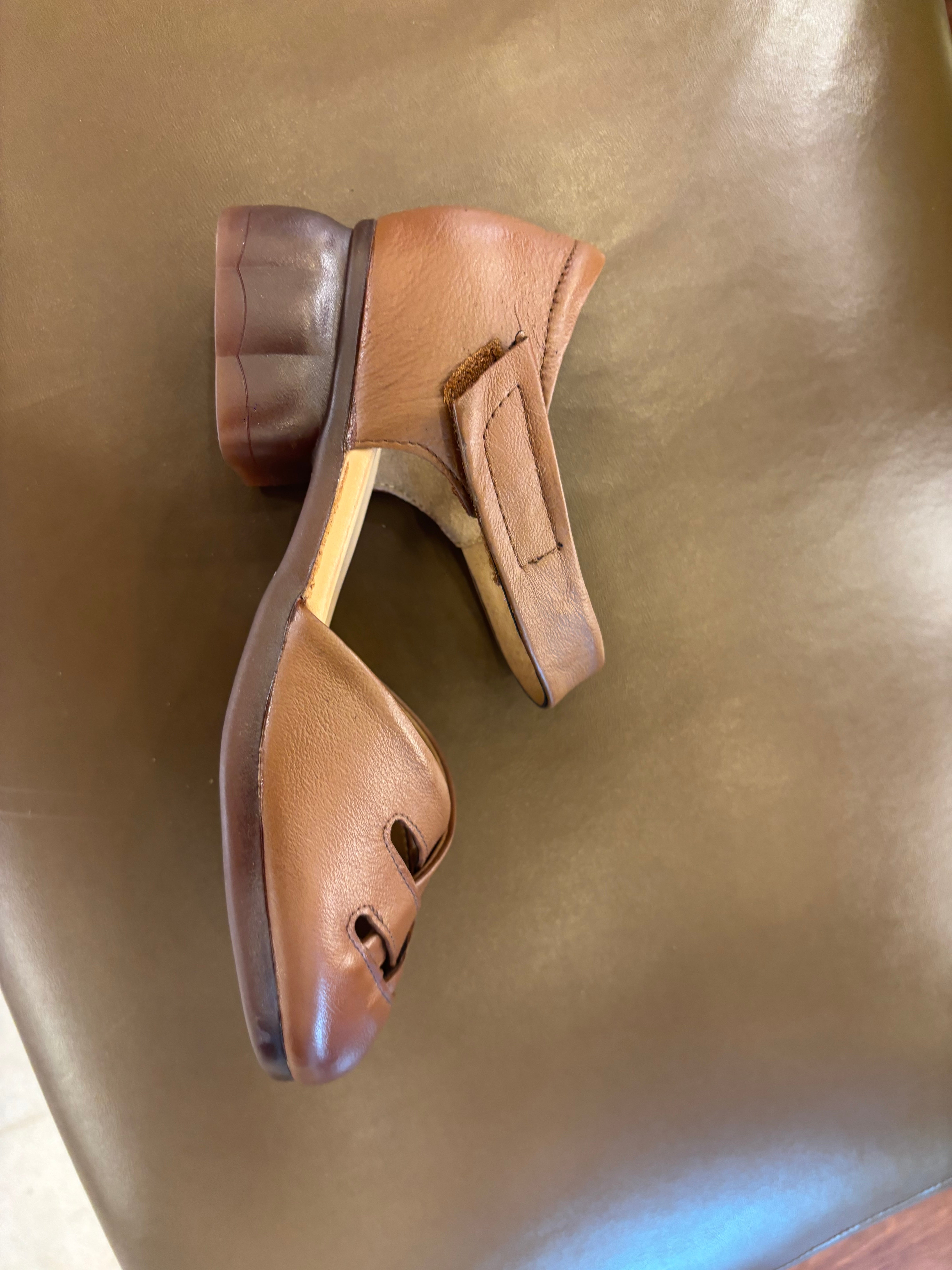 Zoe Leather Velcro Strap Cushioned Block Heel Sandals