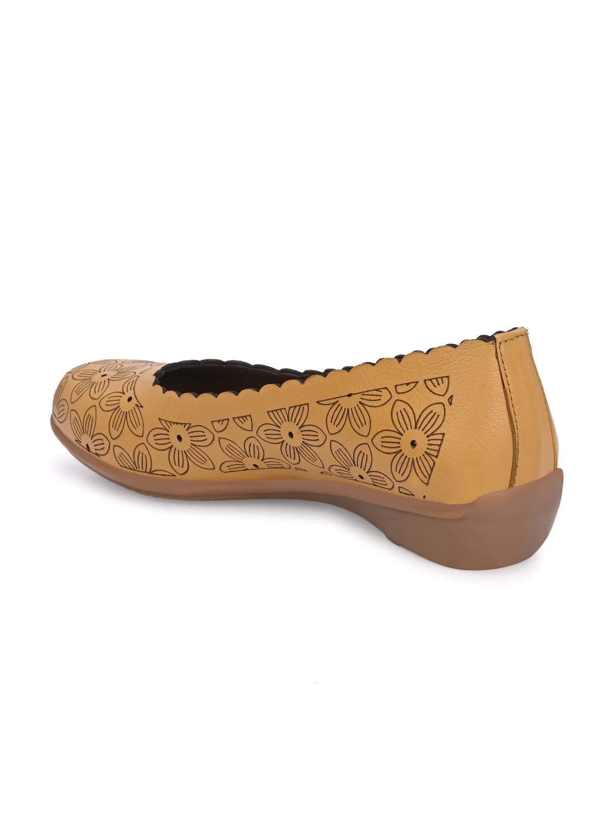 Giva Perforated Cushioned Leather Ballerinas
