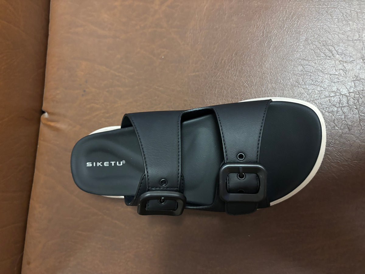 Suzy Lite Comfort Chunky Summer Slippers in Black - The Heels India