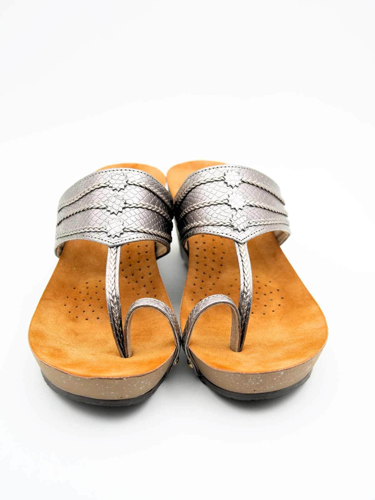 Zehra Wedge Heel Kohlapuris