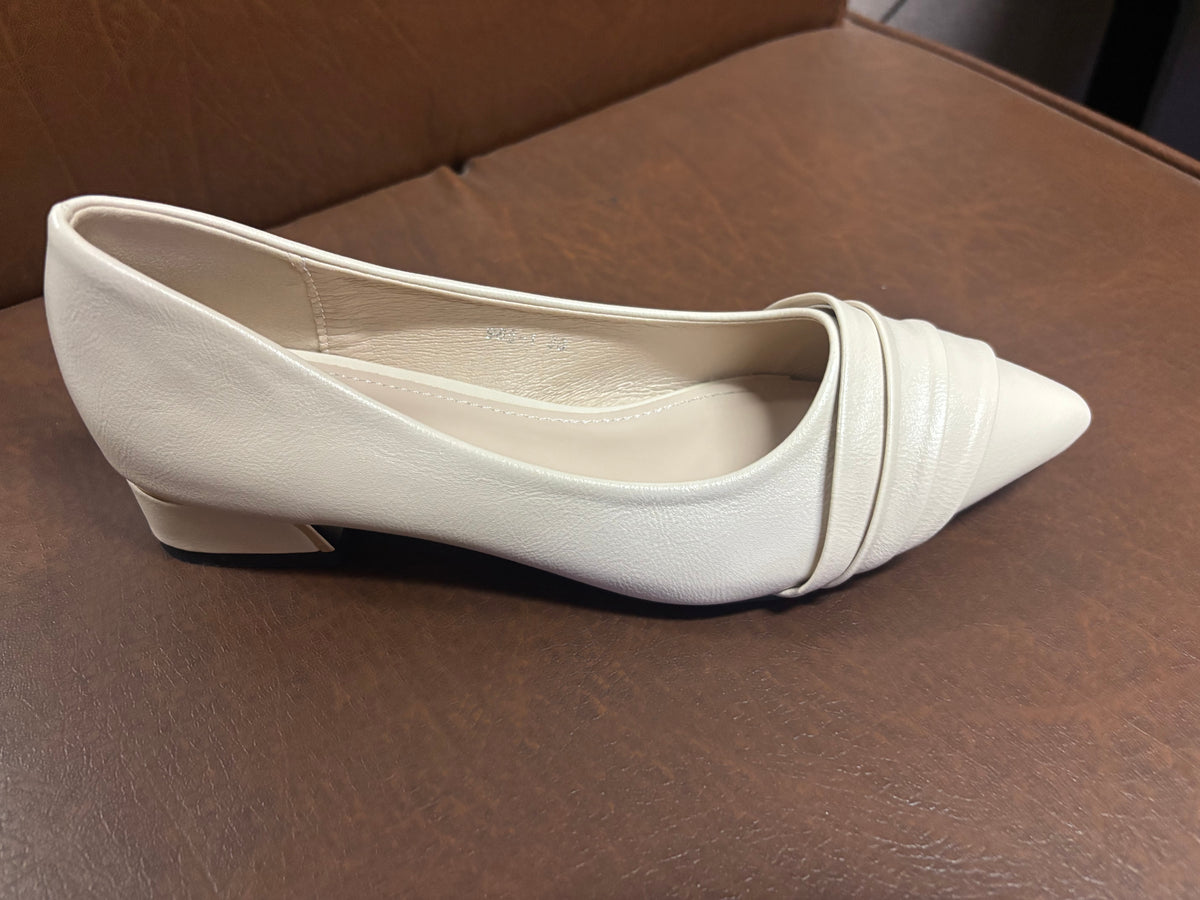 Hailey 2.0 Swirl Pointed Mid Heel Ballerinas