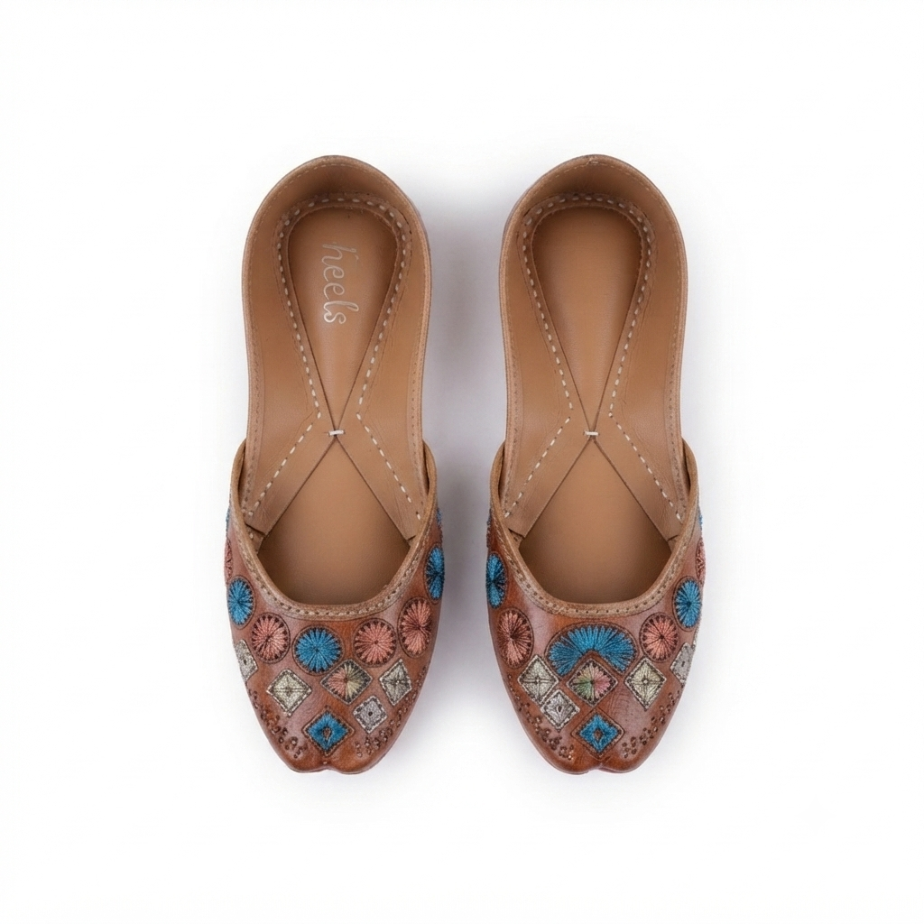 Vanya Handcrafted Leather Juttis