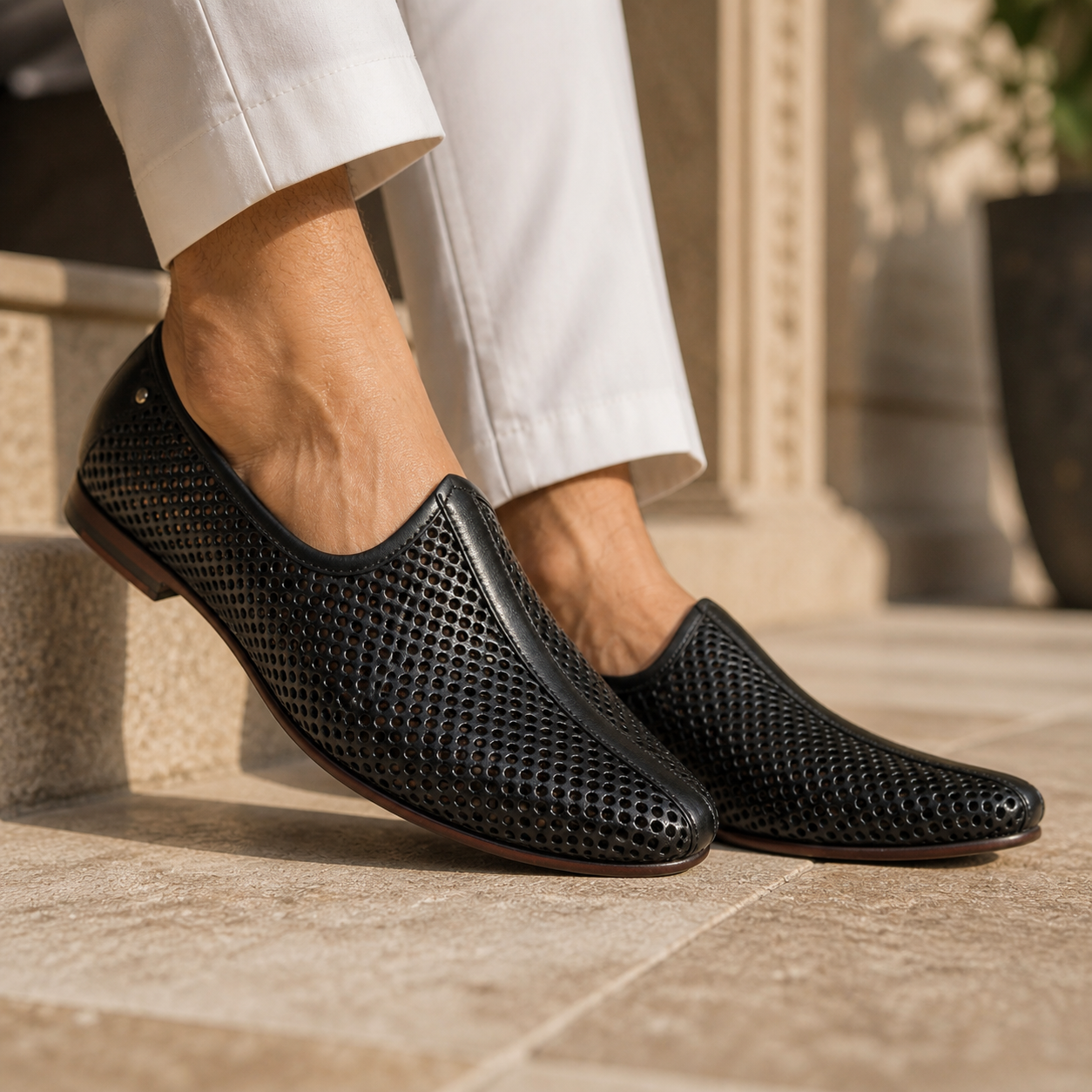 Lafattio Handcrafted Leather Juttis