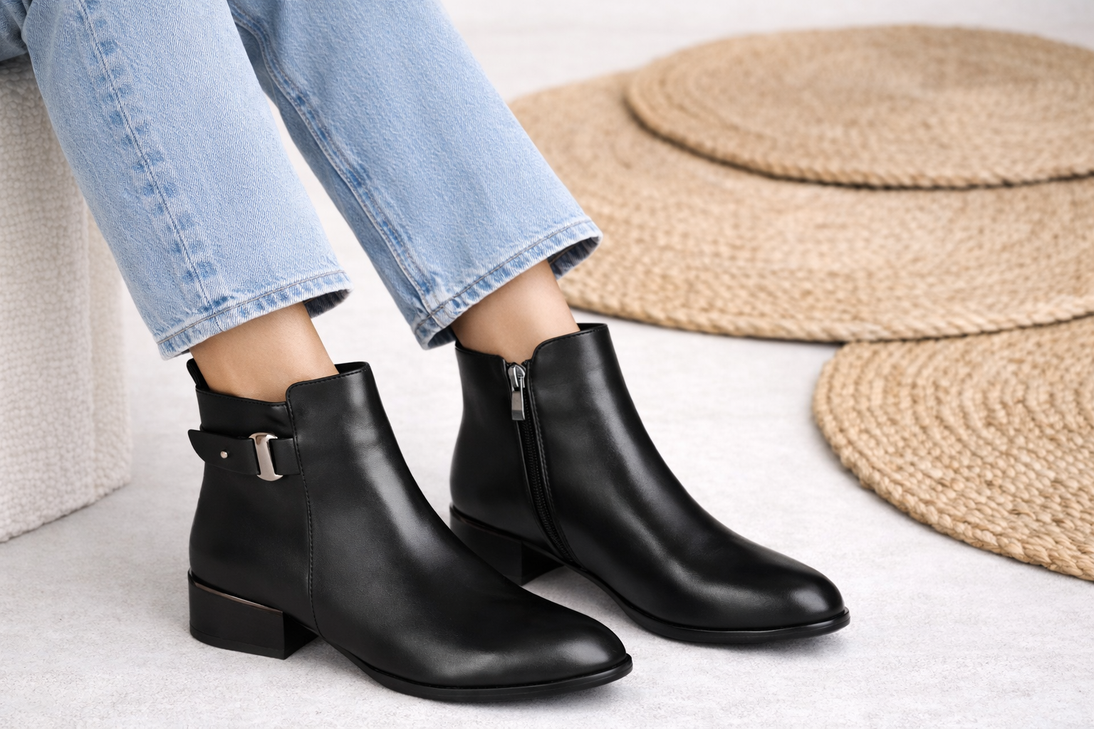 La Divina Premium Winter Ankle Low Heel Boots
