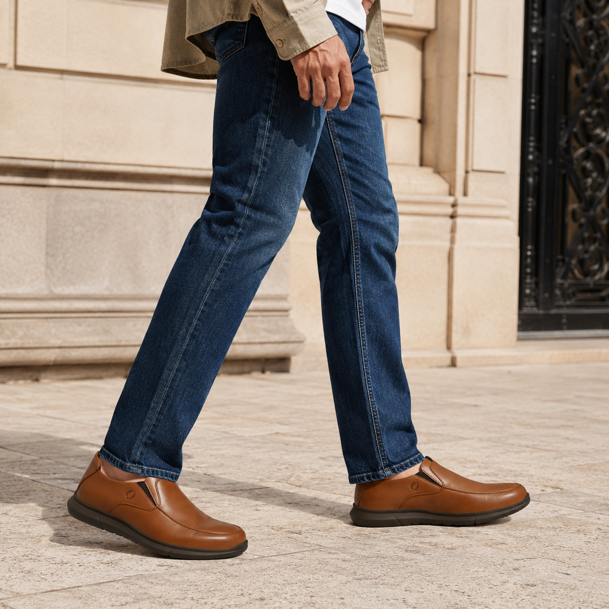 Hunter Leather Zero Gravity Sneakers - The Heels India