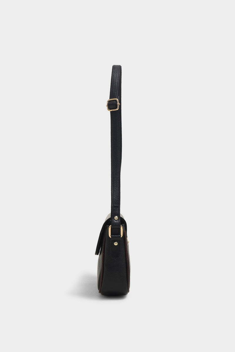 Ariel black sling bag - The Heels India