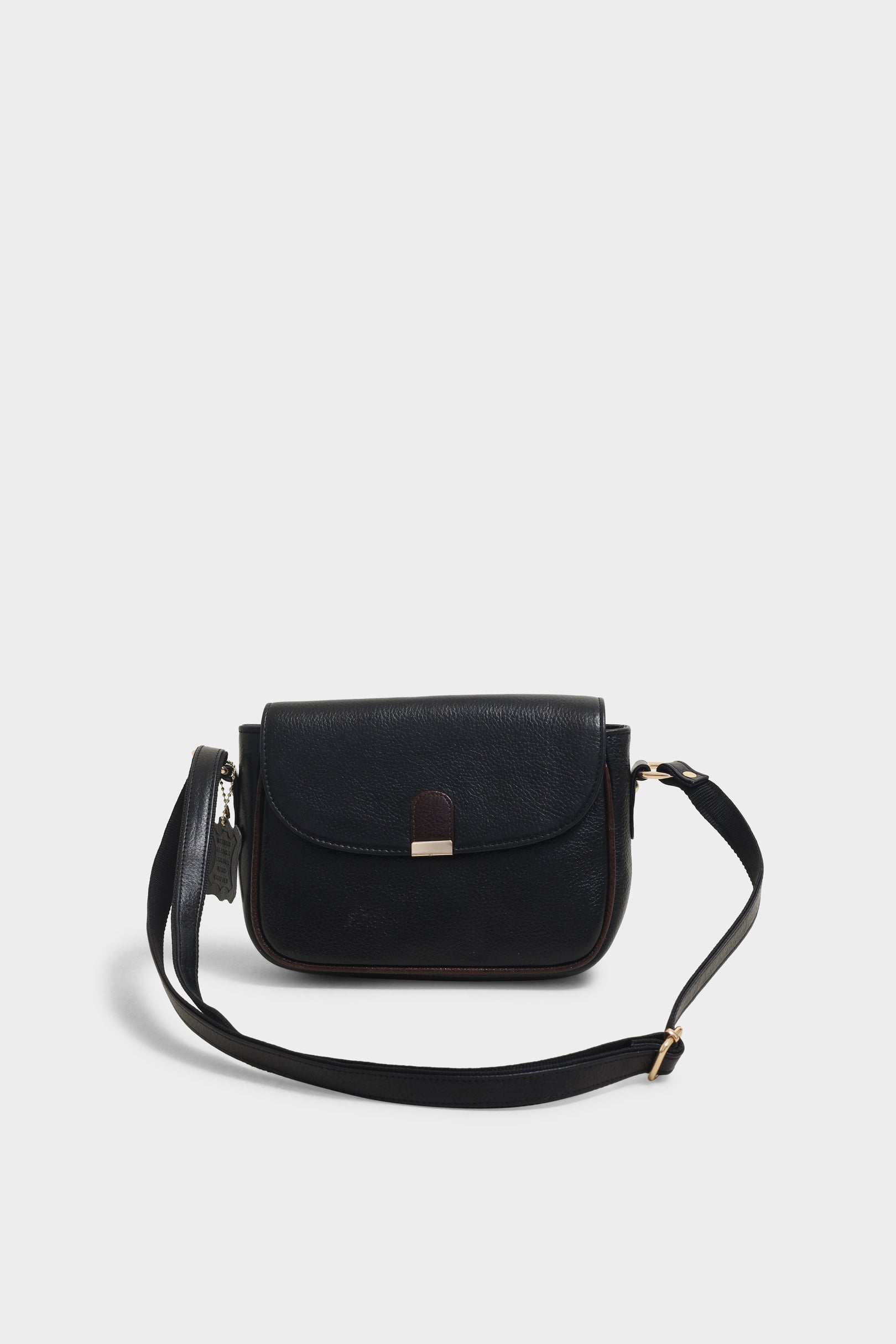 Ariel black sling bag - The Heels India