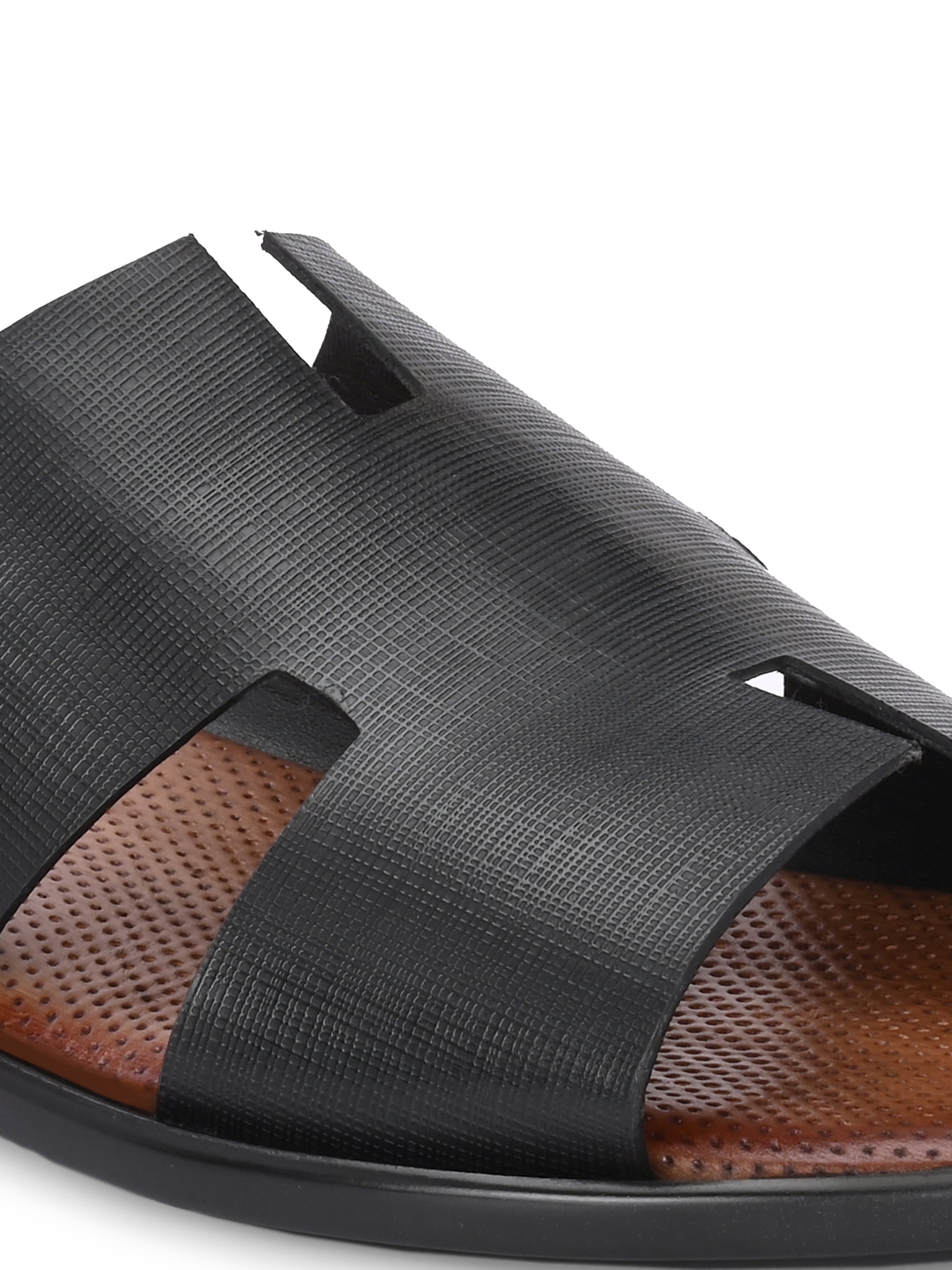 Ottavio Leather Cushioned Slippers - The Heels India