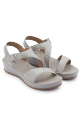 Beckett Sandals - The Heels India