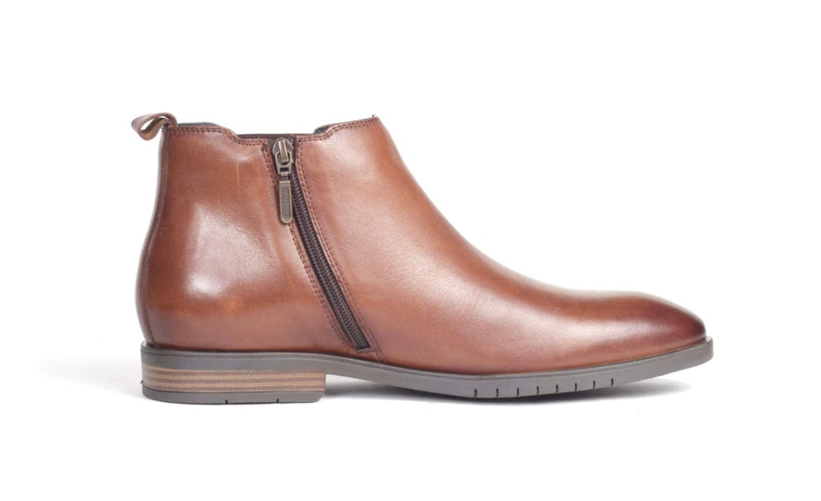 Ryder Tan Chelsea boots - The Heels India