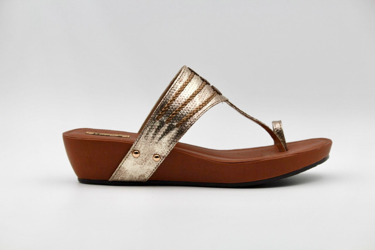 Lilith Gold Cushion Kohlapuris - The Heels India